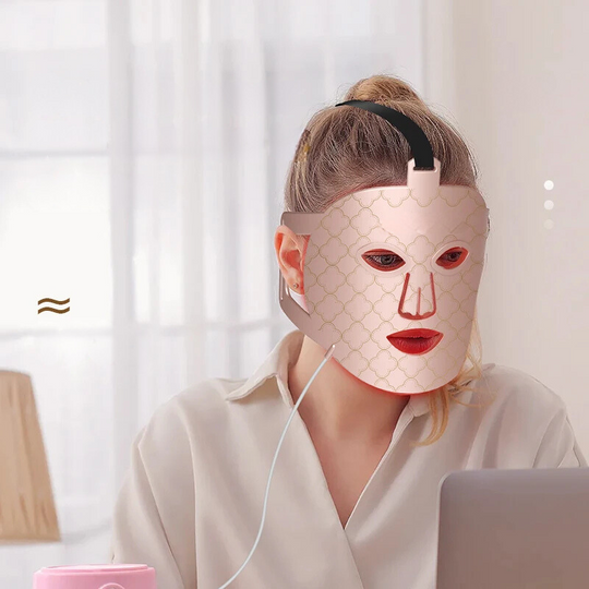 GlowRenew | 4-in-1 LED-Therapie-Maske für Anti-Aging & Hautverjüngung