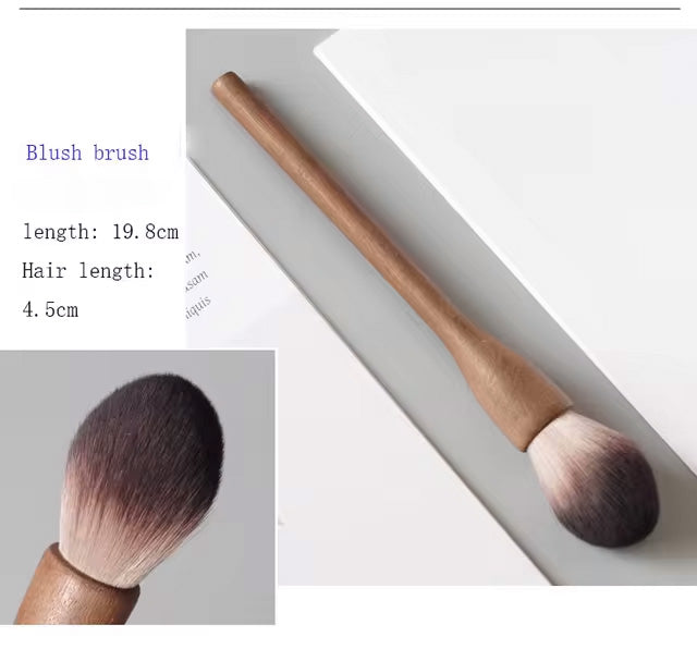 NatureTouch | Premium Pinselset für natürliche Schönheit