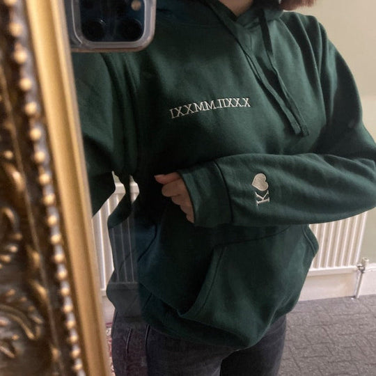 Amorio | Couple Hoodie – Liebe & Personalisierung