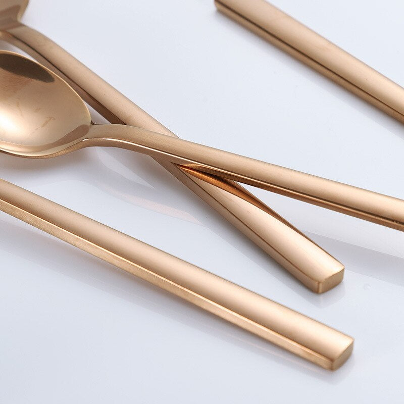DineShine | 30-teiliges Arya Besteckset