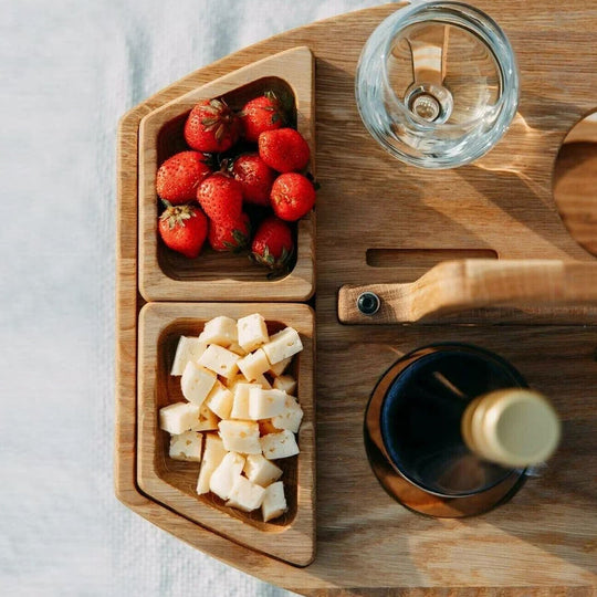 WineWay | Tragbarer Picknicktisch aus Holz mit Flaschenhalter