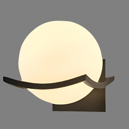 LumaGlass | Wandleuchte – Kompakte Form mit Stilvollem Glaseinsatz