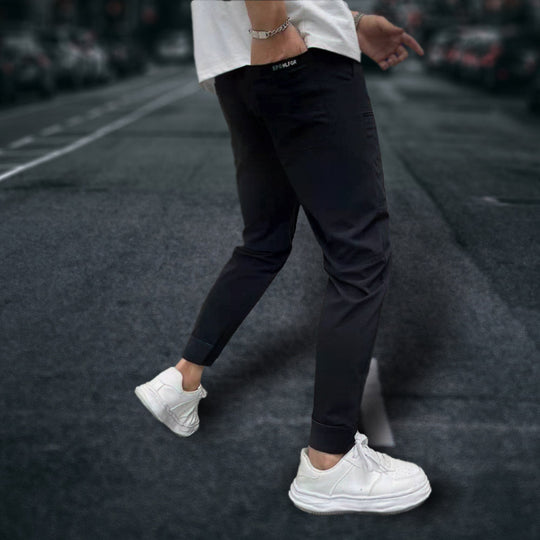 Jaron | Vielseitige Stretch-Cargohose | Herrenmode