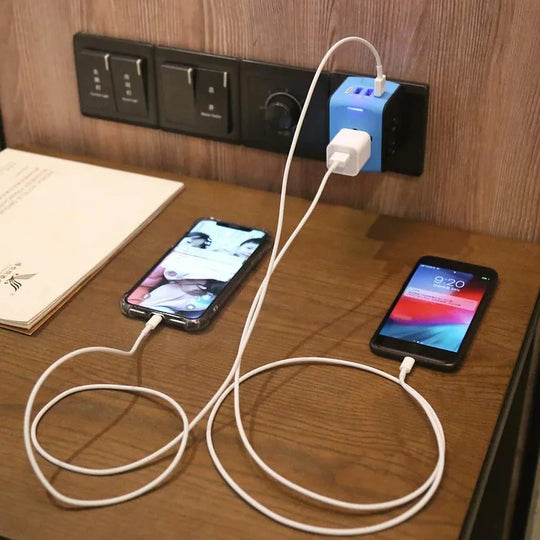 VoltAdapt | Reiseadapter – Universeller AC-Stecker mit USB-C