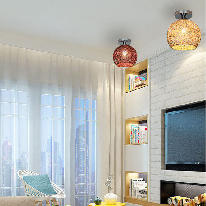 PopLume | Kompakte Deckenlampe im Retro-Farblook