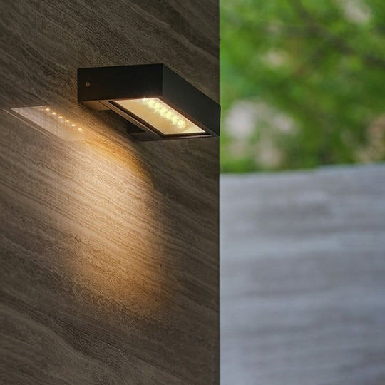 BrightForge | Zeitgenössische LED-Wandleuchte