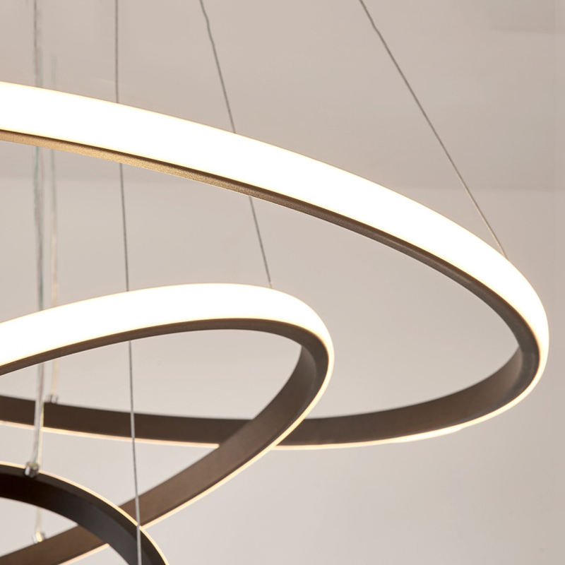 HaloForm | Elegante LED-Deckenleuchte mit 3 Ringen