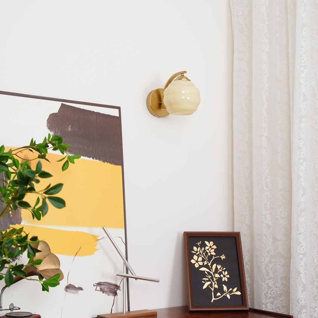 DecoGlow | Wandleuchte – Klassisches 1920er-Design mit Glasakzenten