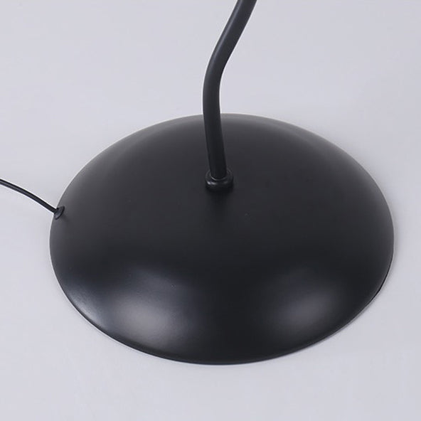 KasaGlow | Traditionelle japanische Stoff-Eisen-Regenschirm 1-Licht Stehlampe