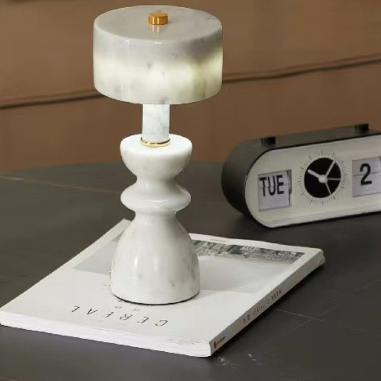 LumaMarble | Moderne Minimalistische Aluminium Marmor USB LED Tischlampe