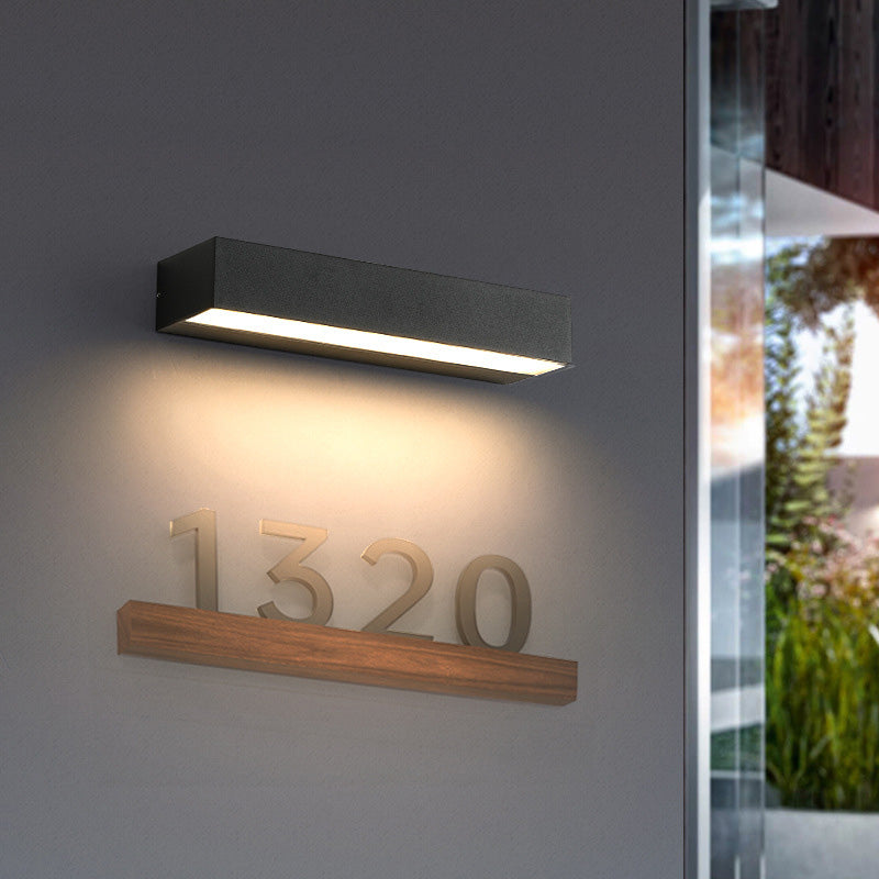 LumiFence | Minimalistische LED-Leuchte für Garten & Zaun