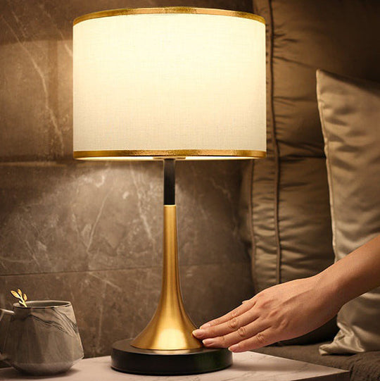 VelvetRay | Dimmbares Retro-Design mit Touchsensor