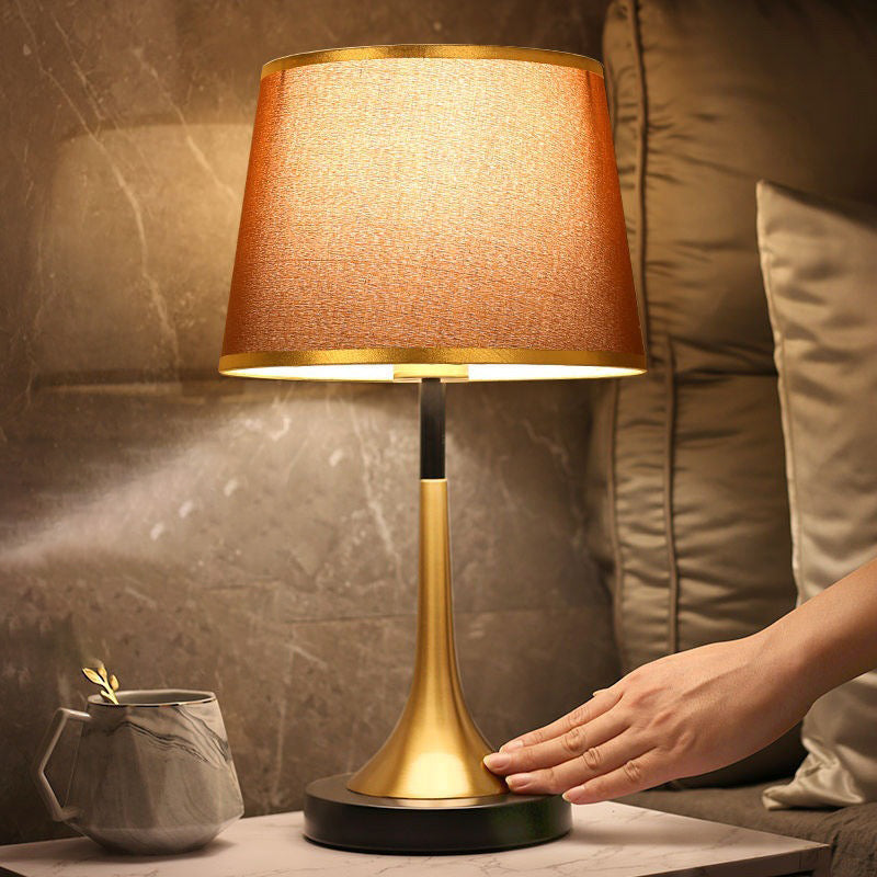 VelvetRay | Dimmbares Retro-Design mit Touchsensor