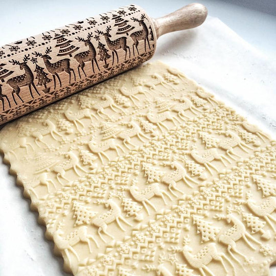 BakeJoy | Nudelholz mit 3D Weihnachtsmotiven5