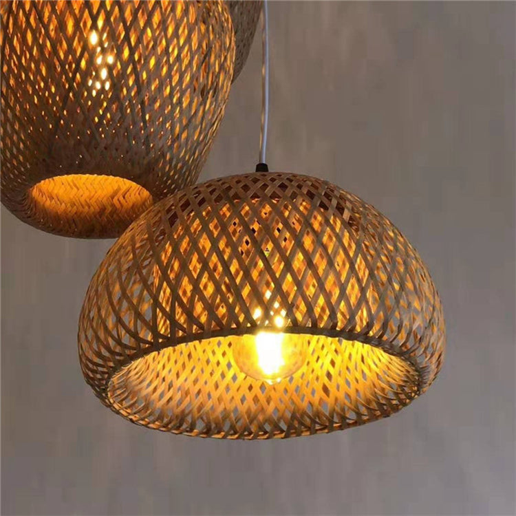 BambuLuxe | Handgeflochtene Bambuslampe mit Stil