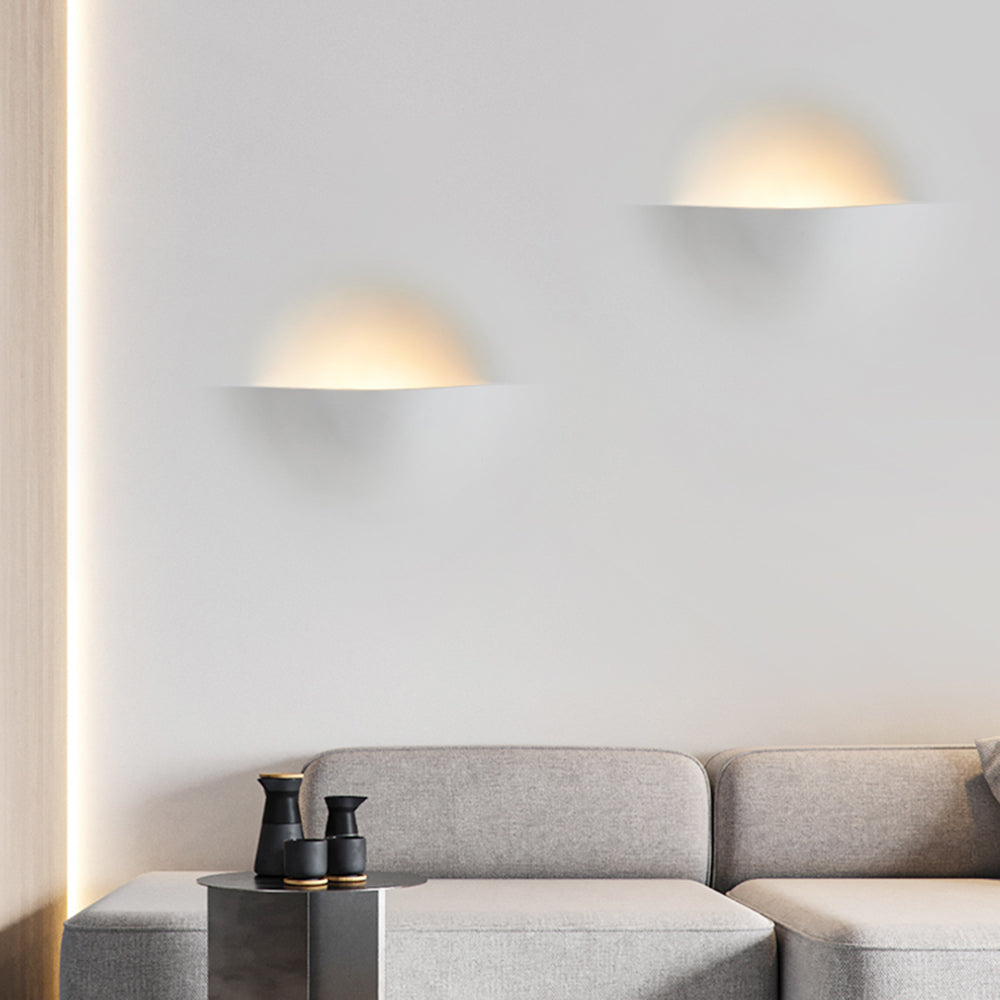 BrightFold | Elegante gebogene Wandleuchte1