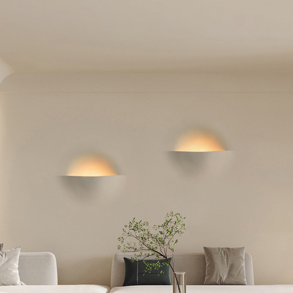BrightFold | Elegante gebogene Wandleuchte6