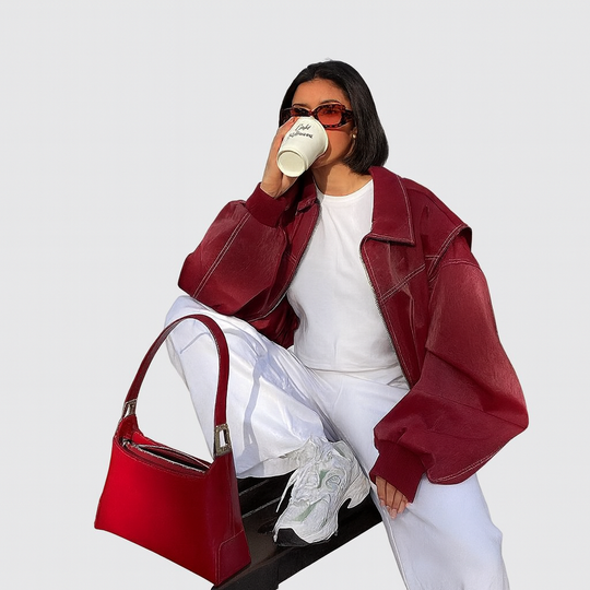 Selvya | Übergroße Jacke aus veganem Leder – Modern & Statement