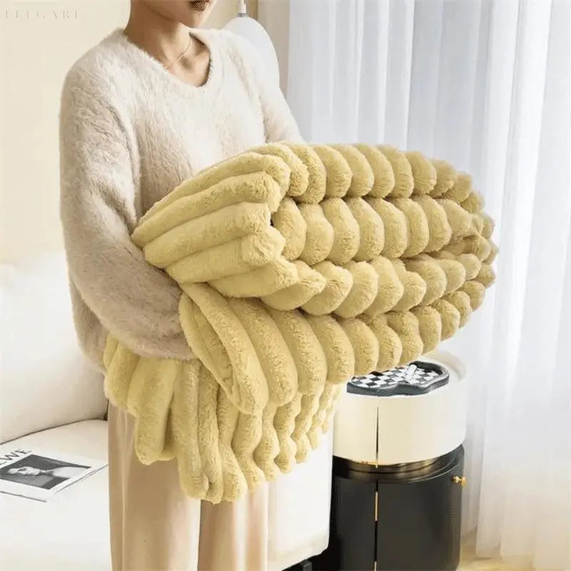 ComfortCuddle | Flauschige & Gemütliche Fleece-Decke12