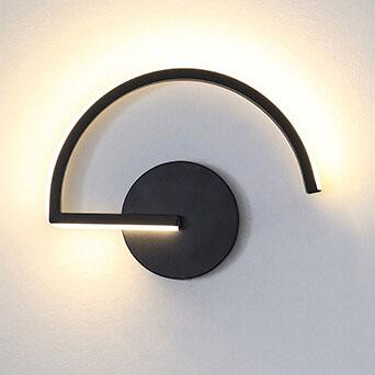 CrescentGlow | Stilvolle LED-Wandleuchte2