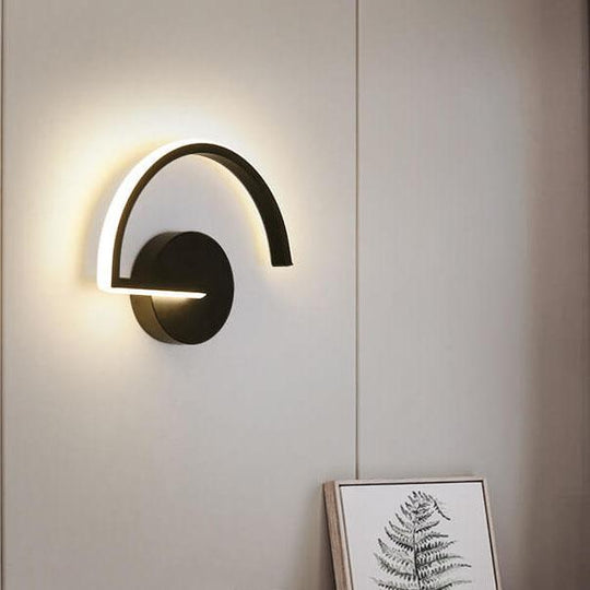 CrescentGlow | Stilvolle LED-Wandleuchte4