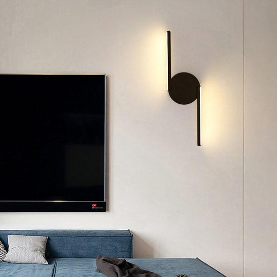 CrescentGlow | Stilvolle LED-Wandleuchte8