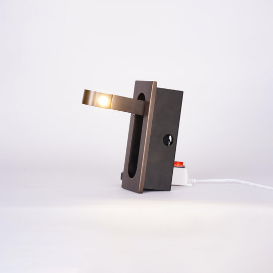 GlowPoint | Moderne Nachttischlampe – LED-Licht mit Schalter