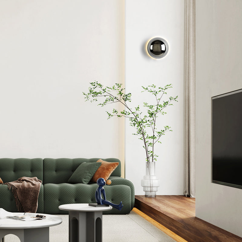 VitraLuna | Wandlampe – Bauhaus trifft mittelalterliche Eleganz