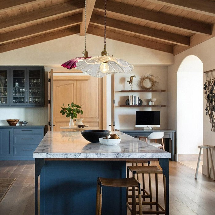 LumiLotus | Künstlerische Glas-Hängeleuchte im Retro-Stil