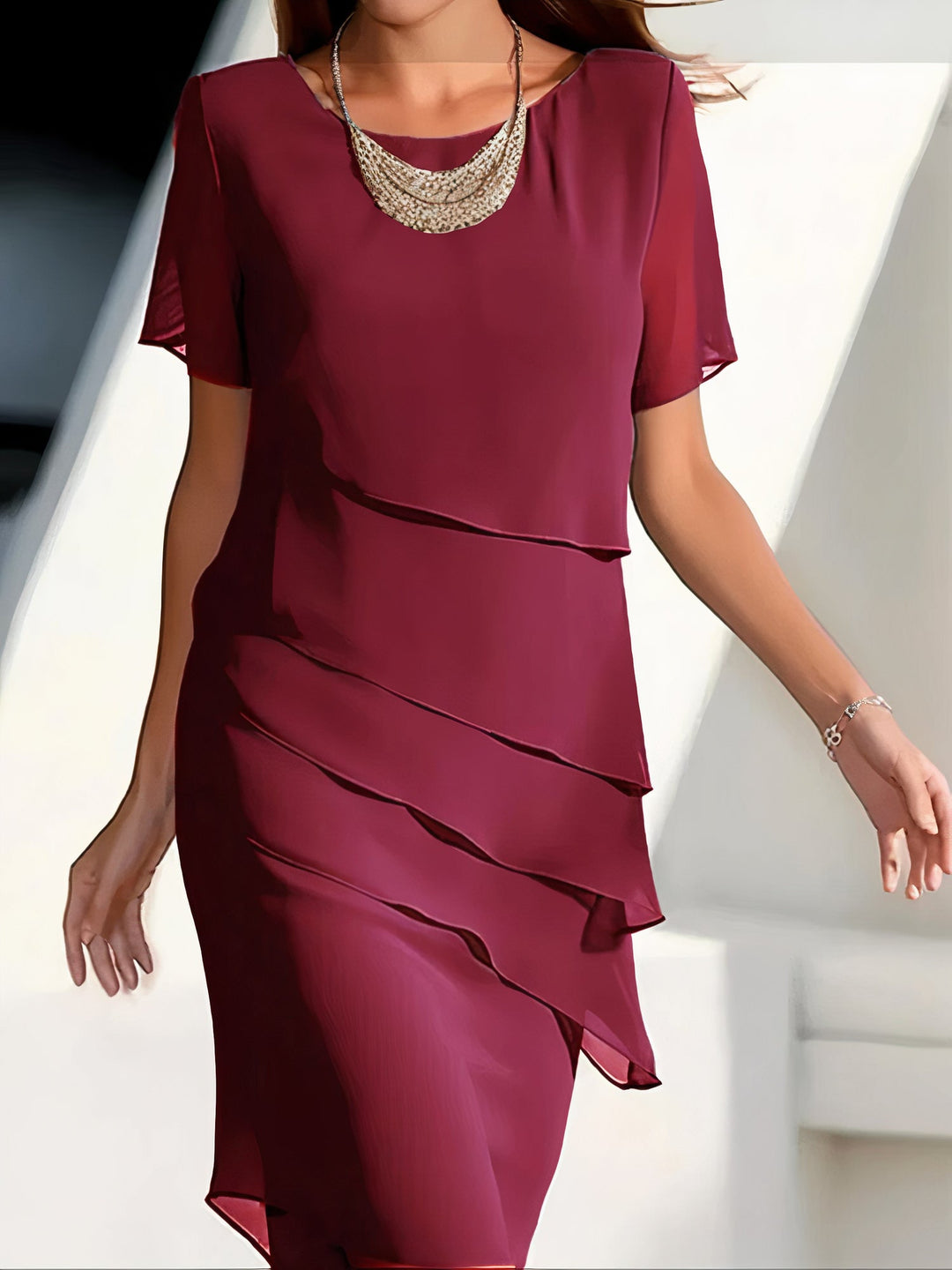 Freida | Damen Elegante Schlankmachendekleid | Midi2