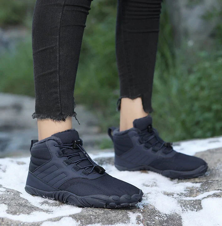 FrostGuard | Wasserdichte und Wärmeisolierte Stiefel10