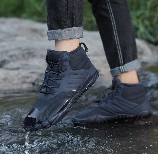 FrostGuard | Wasserdichte und Wärmeisolierte Stiefel9