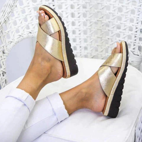 Tavina | Bequeme Keilsandalen mit rutschfester Sohle | Damenmode