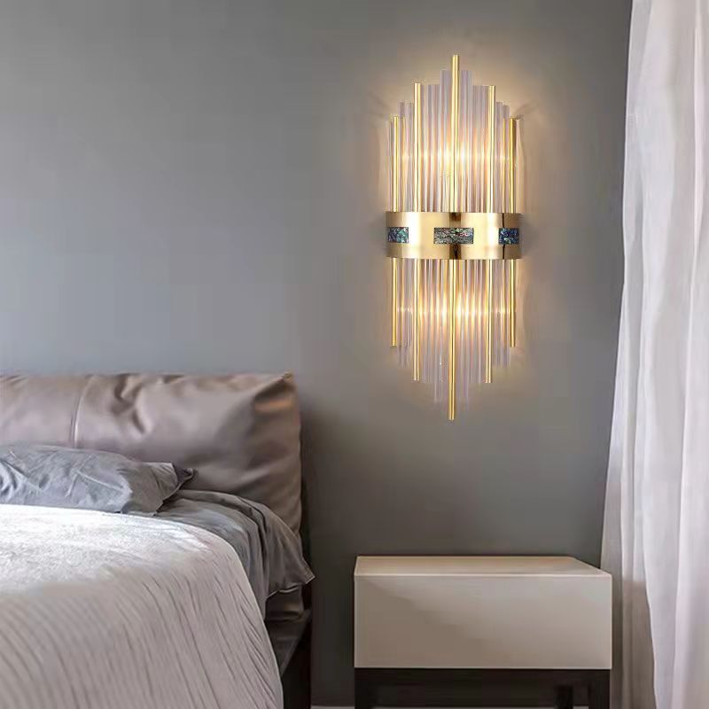 GleamTower | Luxuriöse goldene Wandleuchte6