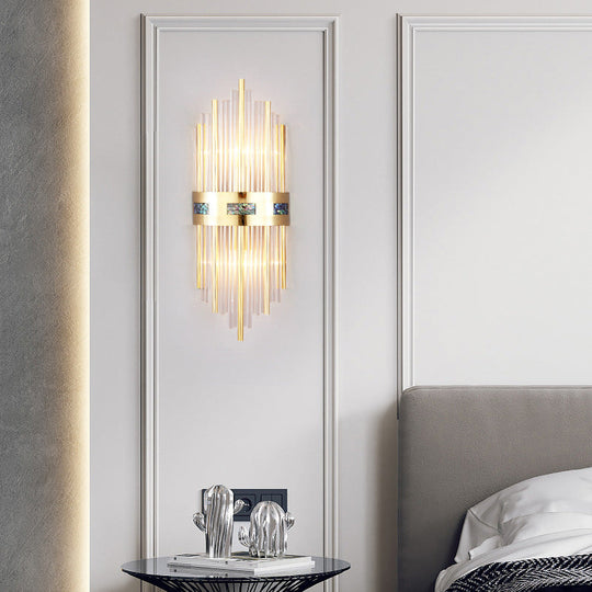 GleamTower | Luxuriöse goldene Wandleuchte9