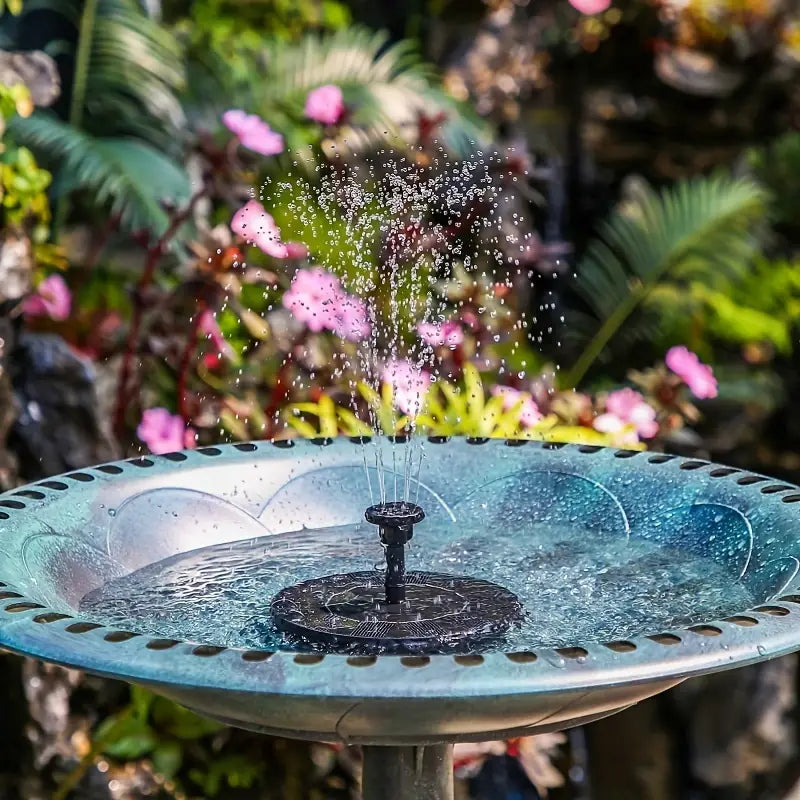 GlideSplash | Moderner & Luxuriöser Solar-Schwimmer Brunnen1