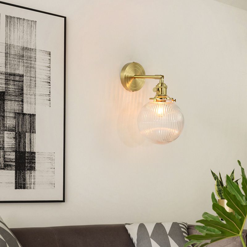 GoldenPrism | Crystal Facet Wandleuchte1