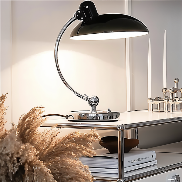 GlowVirella | Verstellbare Vintage-Schreibtischlampe aus Eisen