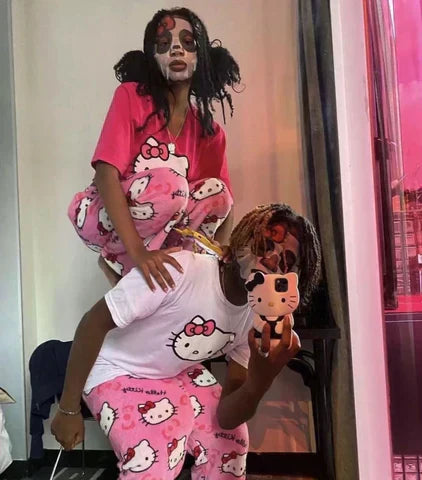 Luna | Kuschelige Hello Kitty Pyjamashorts mit Top | Damen
