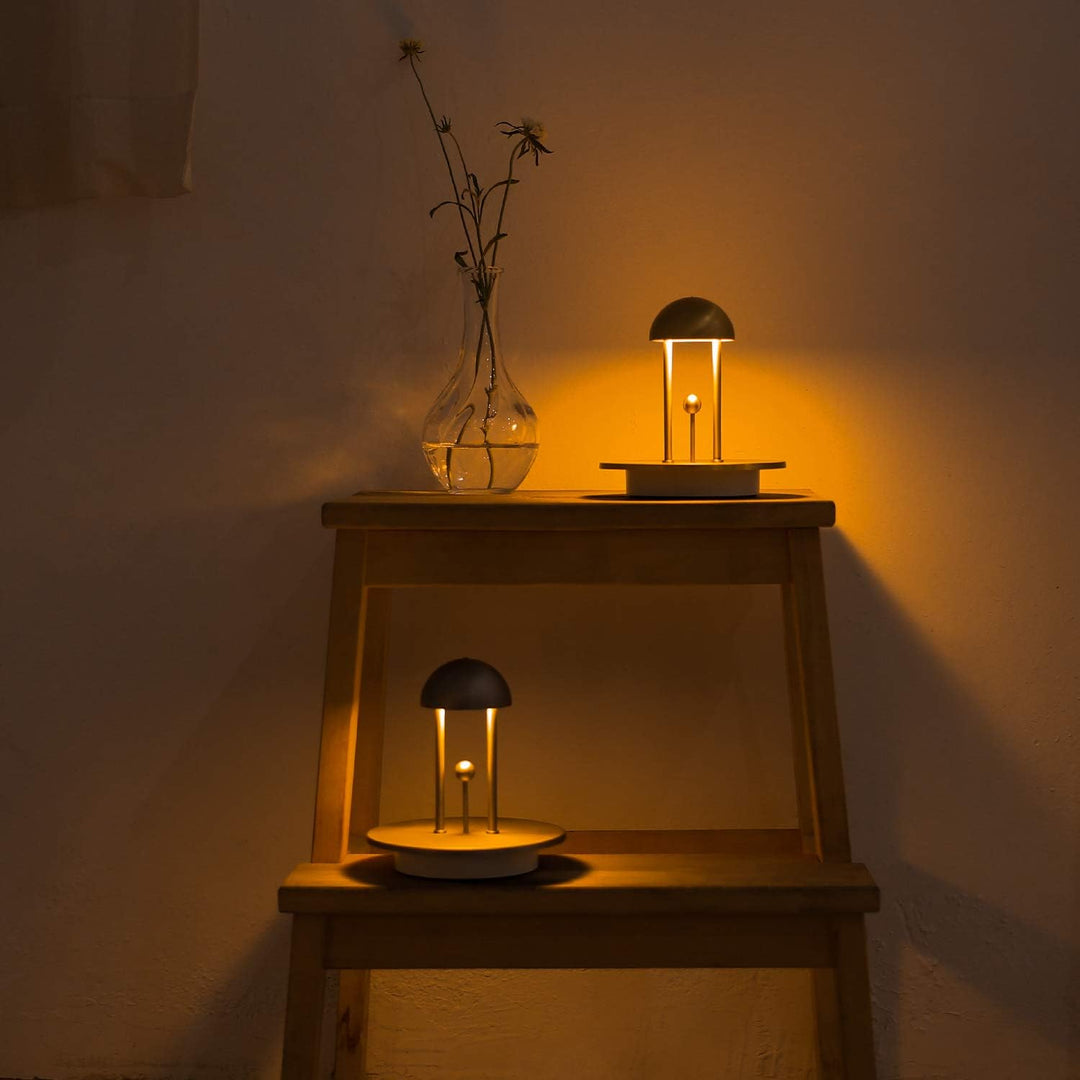 LightAura | Gestus-kontrollierte Tischlampe11