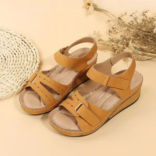 Lisa | Orthopädische Sandalen Leicht und Bequem1