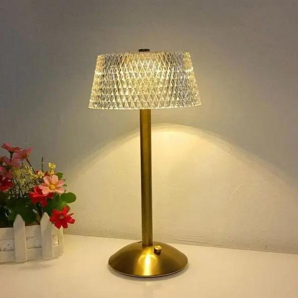 LuminRetro | Kabellose Retro-Designer Tischlampe2
