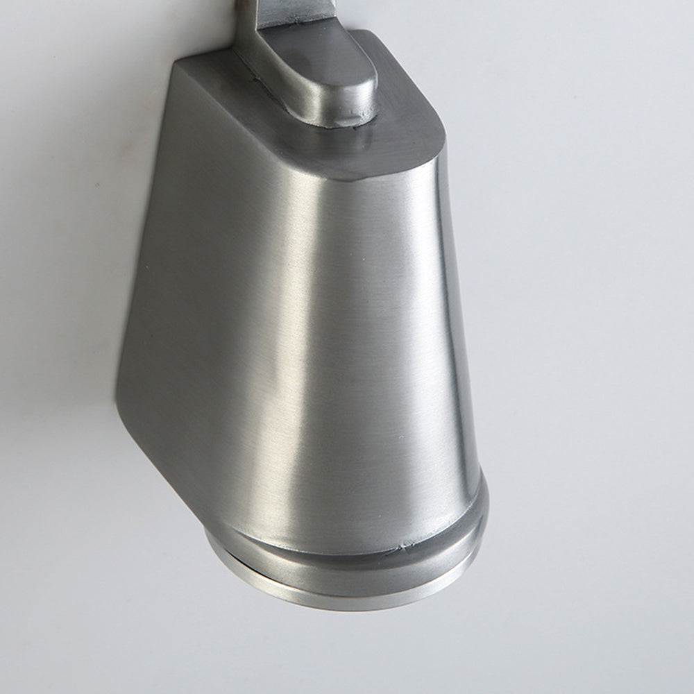 LunaSteel | Stilvolle Metallische Wandleuchte4