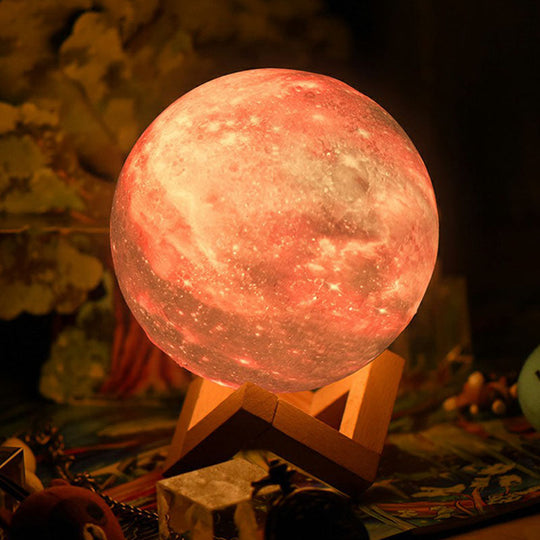 LunarGlow | Galaxy Projektionslampe mit Holzsockel