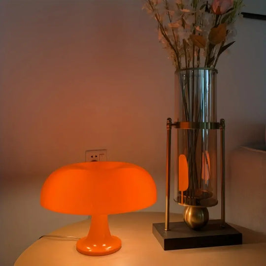 LuxSphere | Tragbare & Luxuriöse Pilz-Tischlampe
