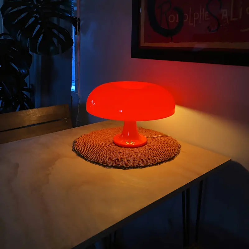 LuxSphere | Tragbare & Luxuriöse Pilz-Tischlampe