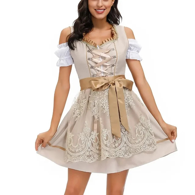 LuxeDirndl | Elegantes Oktoberfest Dirndlkleid10