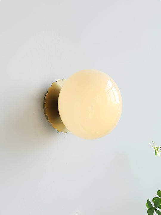 GlowMallow | Wandleuchte – Stilvolle Kugel mit Sanfter Ausstrahlung