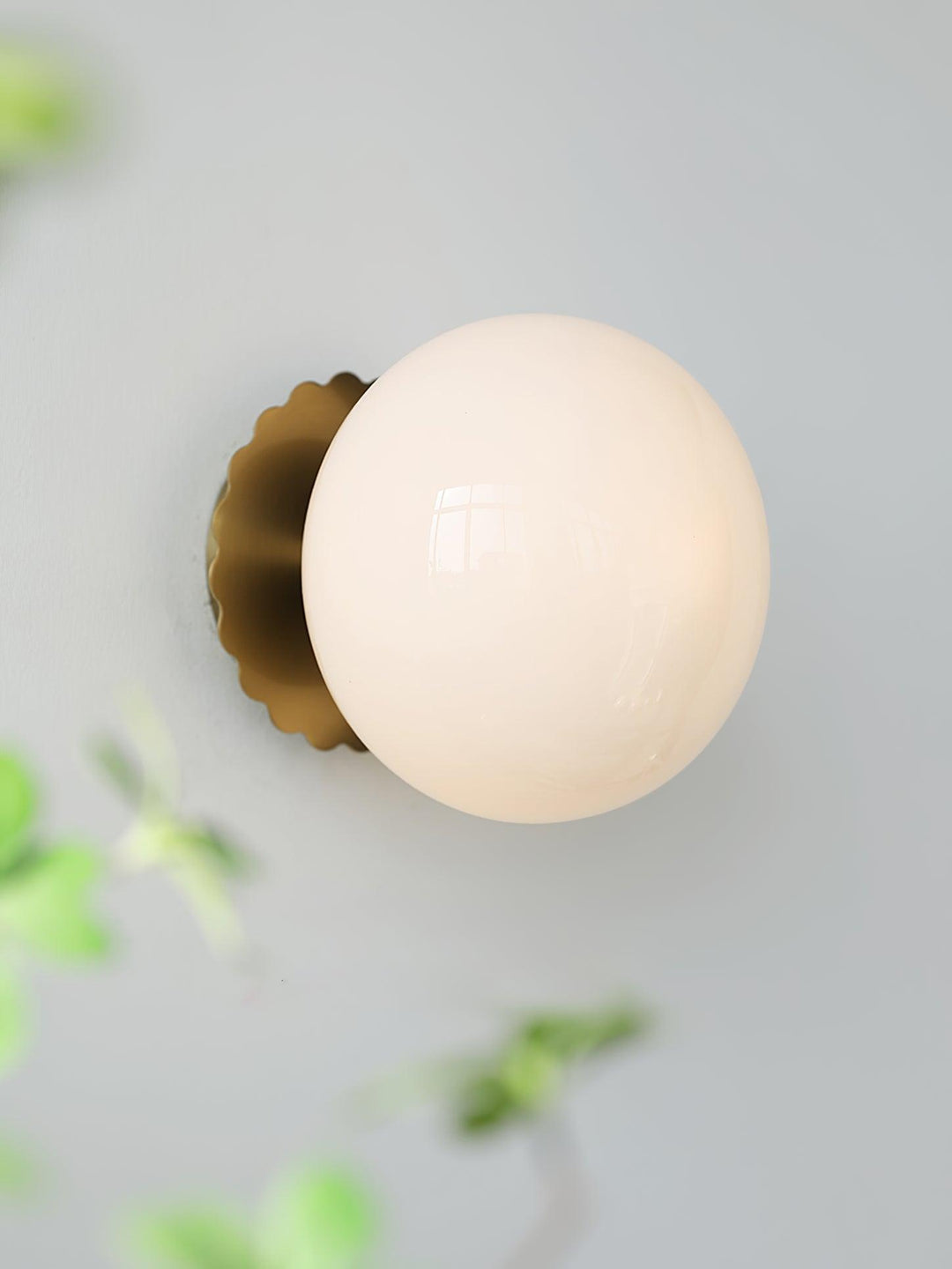 GlowMallow | Wandleuchte – Stilvolle Kugel mit Sanfter Ausstrahlung
