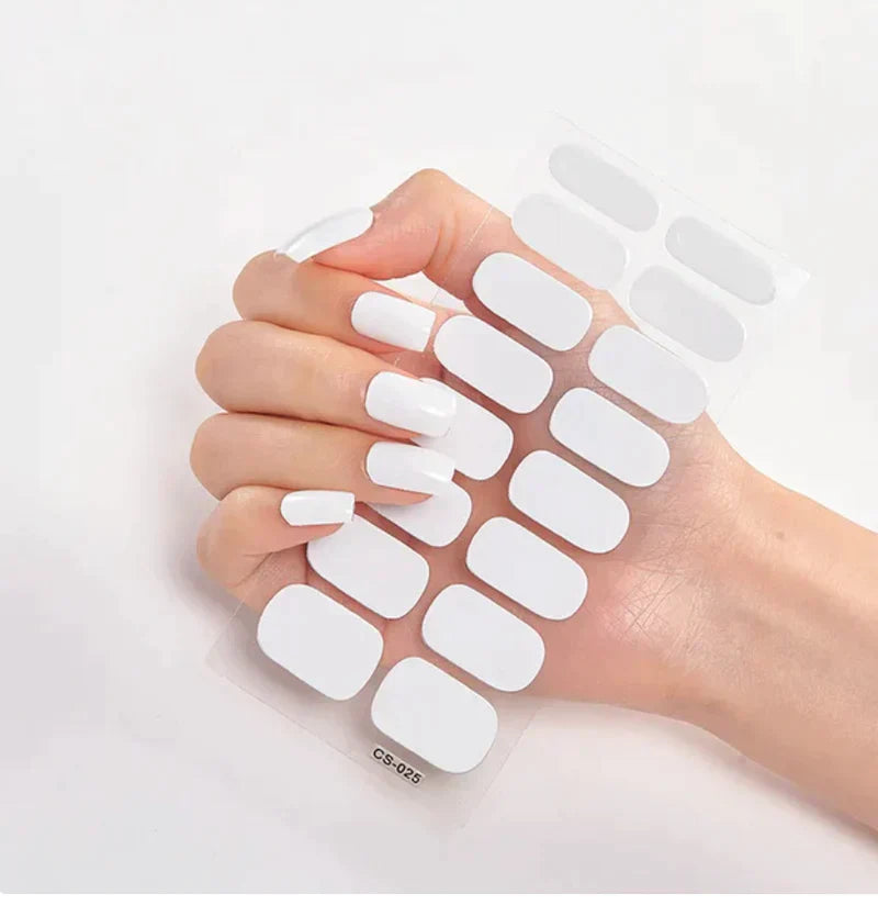 NailMuse | Kreative Semi-Gel Nagelsticker
